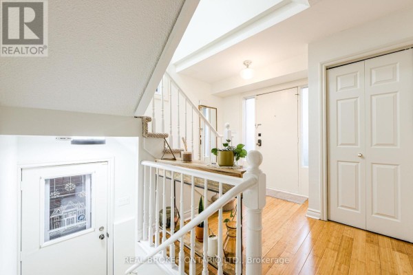 Kitchen - 6 - 45 Birchmount Road, Toronto, ON M1N3J5 Photo 5