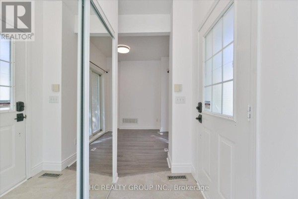 6 - 5 St Moritz Way, Markham, ON L3R4E8 Photo 3