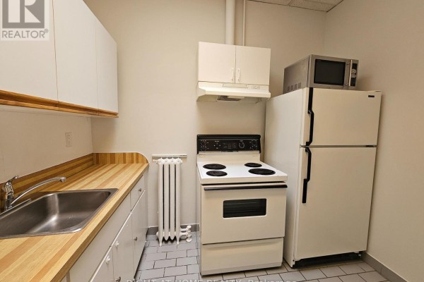 6 - 516 Yonge Street, Toronto, ON, photo 2