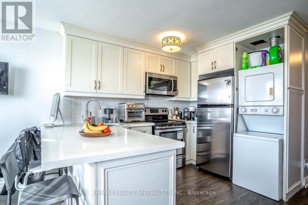 Other - 1 - 6 Brant Street, Mississauga, ON L5G3N8 Photo 3