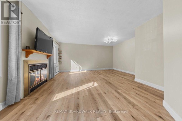 Bedroom - 6 - 7 Timberview Way, Ottawa, ON K2H9M5 Photo 4