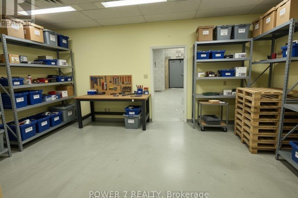 6 - 91 Anderson Avenue, Markham, ON L6E1A5 Photo 3