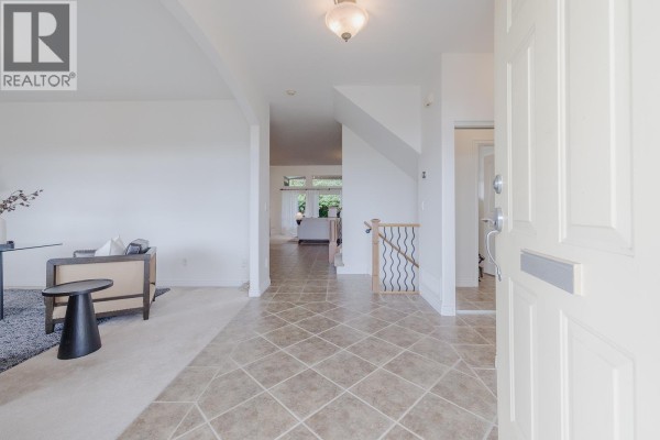 6 11442 Best Street, Maple Ridge, BC V2X7C7 Photo 2