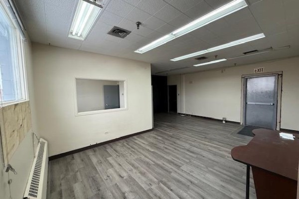6 367 Poplar Avenue, Winnipeg, MB R2L0K1 Photo 3