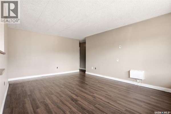 Bedroom - 6 405 Lorne Street N, Regina, SK S4R3B2 Photo 4