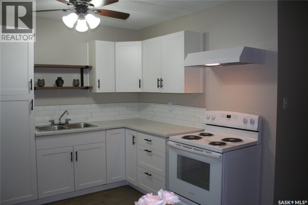 4pc Bathroom - 6 4505 Rae Street, Regina, SK S4S3B2 Photo 4