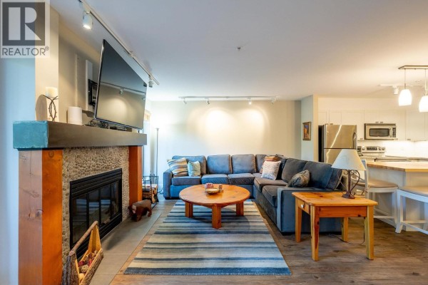 6 4725 Spearhead Drive, Whistler, BC V8E1E6 Photo 4