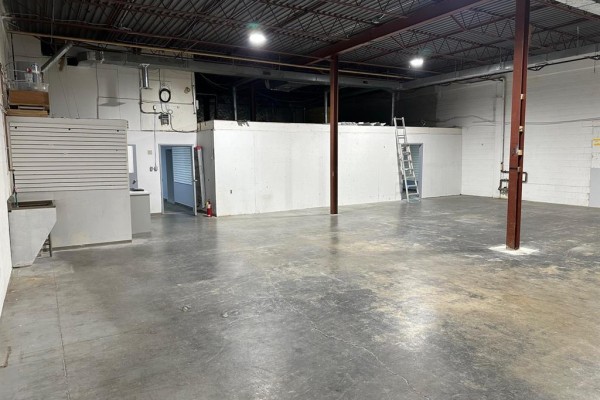 6-7 2166 Notre Dame Avenue, Winnipeg, MB R3H0V4 Photo 5