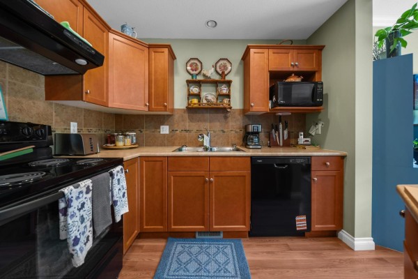 Foyer - 6 7519 Morrow Road, Agassiz, Agassiz, BC V0M1A2 Photo 4
