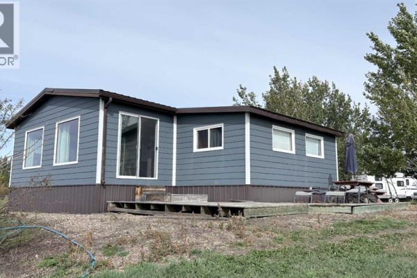 4pc Bathroom - #6 83070 Rr 112, Bow Island, AB T0K0G0 Photo 3
