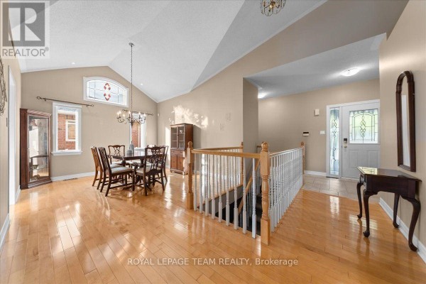 Kitchen - 6 Amberlakes Drive, Ottawa, ON K2S1Z9 Photo 3