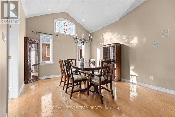 Eating area - 6 Amberlakes Drive, Ottawa, ON K2S1Z9 Photo 4