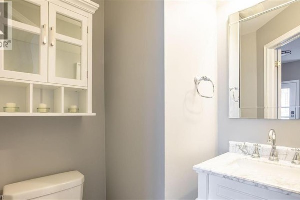 2pc Bathroom - 6 Atessa Drive Unit# 37, Hamilton, ON L9B0C6 Photo 4