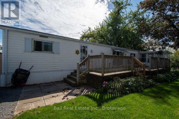 Living room - 6 Bayview Drive, Otonabee South Monaghan, ON K0L2G0 Photo 2