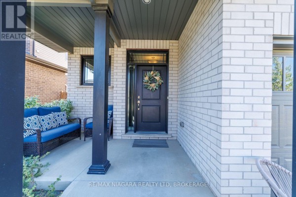 6 Bergenstein Crescent, Pelham, ON L3E0A3 Photo 5