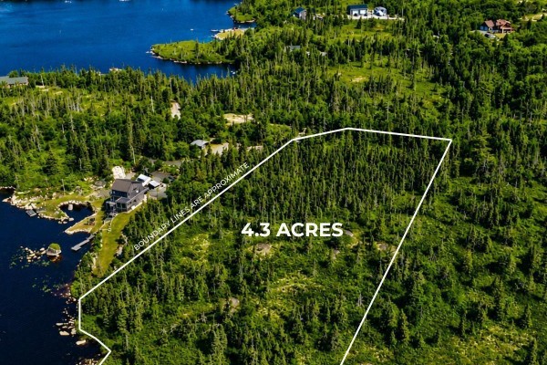 6 Big Lake Drive, Big Lake, NS B3Z3X7 Photo 2