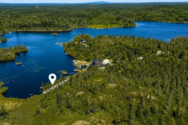 6 Big Lake Drive, Big Lake, NS B3Z3X7 Photo 4