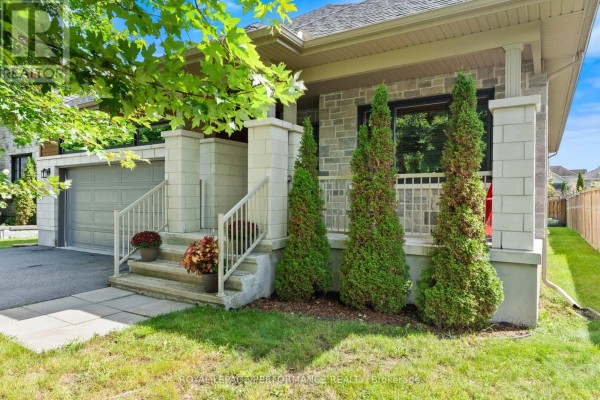 6 Brickyard Drive, Russell, ON, photo 2