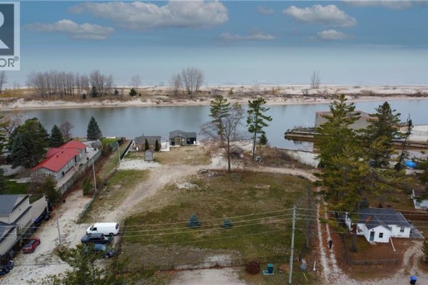 6 Browns Lane, Wasaga Beach, ON, photo 3