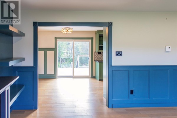 Family room - 6 Cabot Road, Gambo, NL A0G1T0 Photo 5