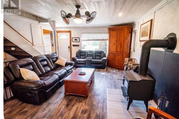 6 Cameron Road, Kawartha Lakes, ON K0M2L0 Photo 4