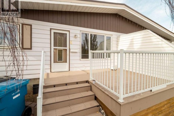 4pc Bathroom - 6 Cayuga Crescent W, Lethbridge, AB T1K5H5 Photo 2