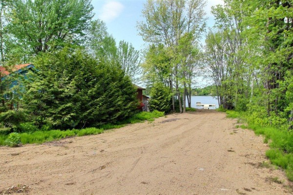 6 Ch. Robert, Cayamant, QC, photo 3