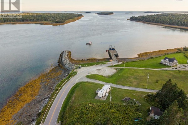 6 Chemin A Leo, Morris Island, NS B0W3M0 Photo 5