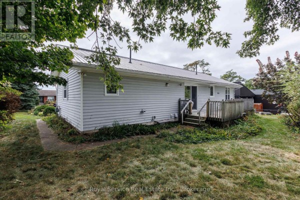 6 Clifton Road, Port Hope, ON, photo 3
