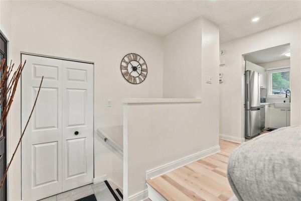 Primary Bedroom - 6 Collingham Bay, Winnipeg, MB R3R1V2 Photo 4
