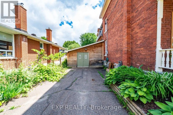 6 Crawford Street, Whitewater Region, ON, photo 3