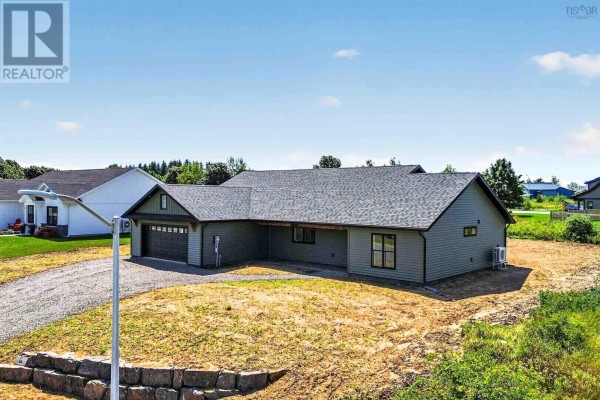 5pc Bathroom - 6 Deer Haven Drive, Kentville, NS B4N0C1 Photo 4