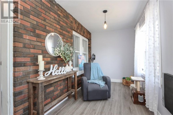 6 Diorite Street, Copper Cliff, ON, photo 3