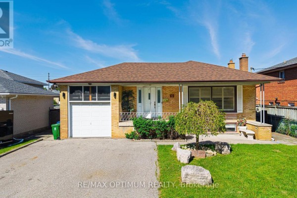 6 Evernby Boulevard, Toronto, ON, photo 2