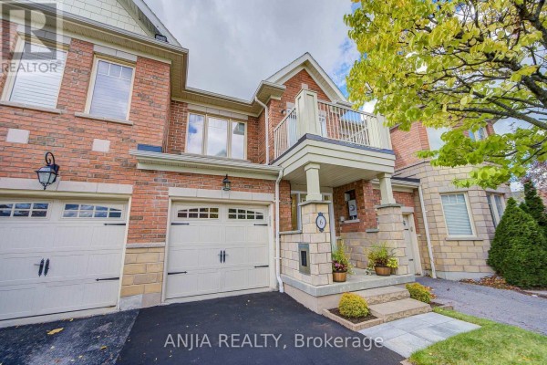 6 Expedition Crescent, Whitchurch Stouffville, ON, photo 2