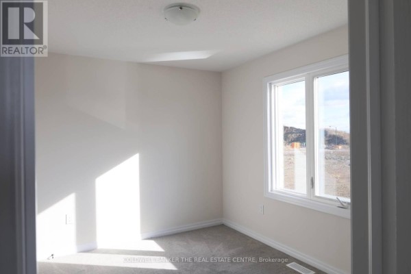 Bedroom 4 - 6 Fisher Road, Kawartha Lakes, ON K9V0P9 Photo 3