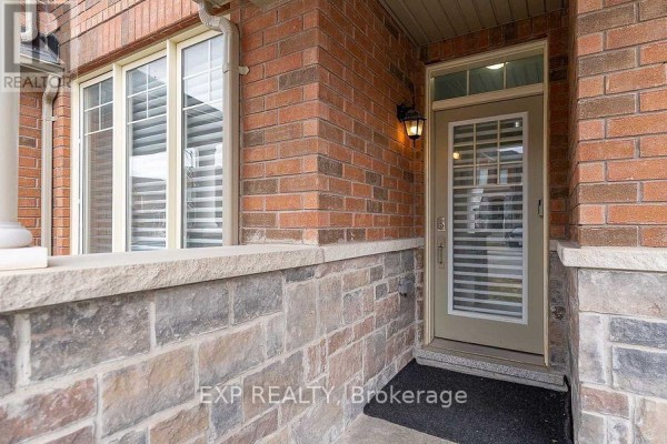 Dining room - 6 Frederick Pearson Street, East Gwillimbury, ON L9N0R9 Photo 2