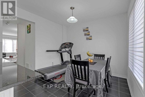 Primary Bedroom - 6 Frederick Pearson Street, East Gwillimbury, ON L9N0R9 Photo 5