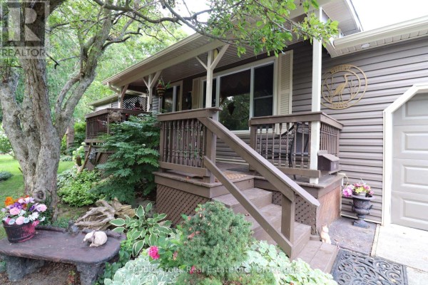 6 Garden Road, Ashfield Colborne Wawanosh, ON, photo 3