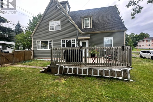 Bath (# pieces 1-6) - 6 Hill Road, Grand Falls Windsor, NL A2A1H1 Photo 4