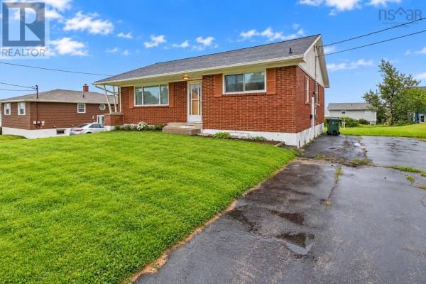 Kitchen - 6 Hillier Street, Glace Bay, NS B1A1C1 Photo 2