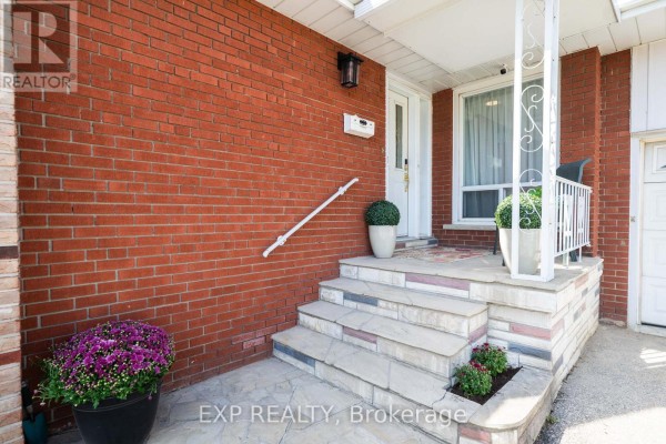 6 Jardine Place, Toronto, ON, photo 3