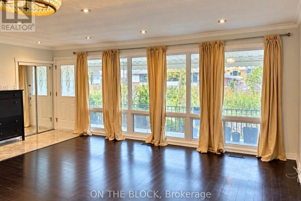 Bedroom 2 - 6 Laxford Avenue, Toronto, ON M1R1M6 Photo 4