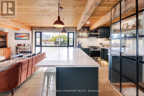 6 Littlehayes Lane, Toronto, ON, photo 2