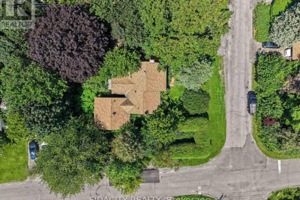 6 Malcolm Place, Ottawa, ON, photo 2