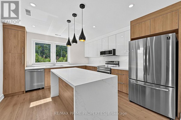 6 Maple Avenue, Georgina, ON L0E1R0 Photo 4