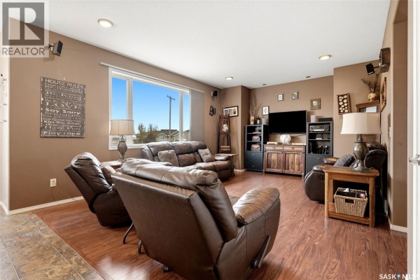Living room - 6 Maria Way, Lajord Rm No  128, SK S0G2T0 Photo 5
