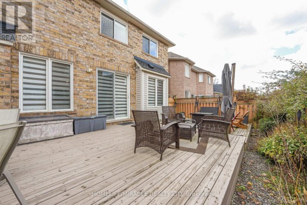Family room - 6 Mendoza Drive, Brampton, ON L7A3M3 Photo 5