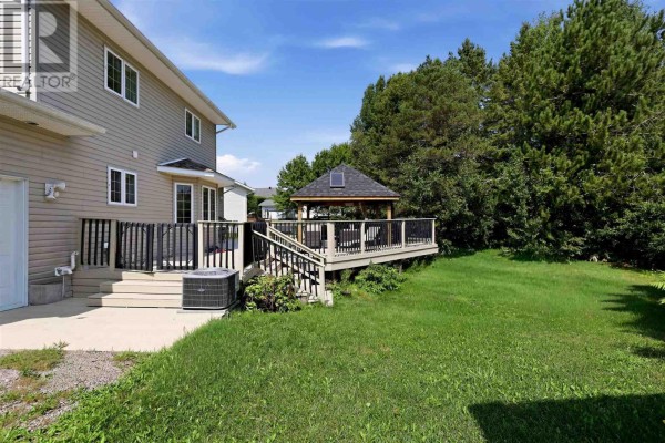 Foyer - 6 Millstream Dr, Sault Ste  Marie, ON P6B6L7 Photo 4