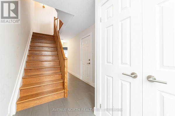 Kitchen - 6 Panorama Private, Ottawa, ON K1Y4X1 Photo 5